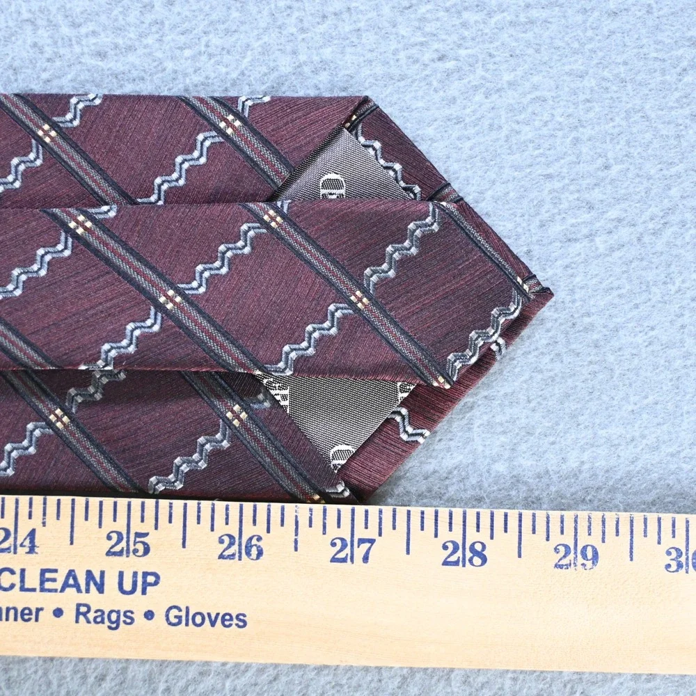 Daniel De Fasson Mens Silk Geometric Wavy Stripe Necktie OS Burgundy Silver